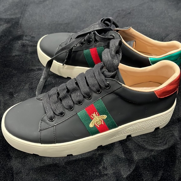 Gucci Shoes - Gucci sneakers